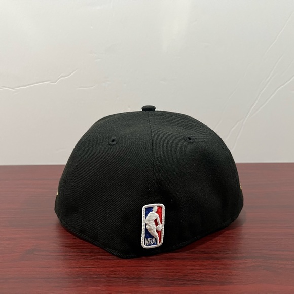 New Era, 59Fifty Fitted Hat, Toronto Raptors, Black & Gold - Picture 8 of 11